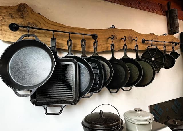 how long does a cast iron skillet last
